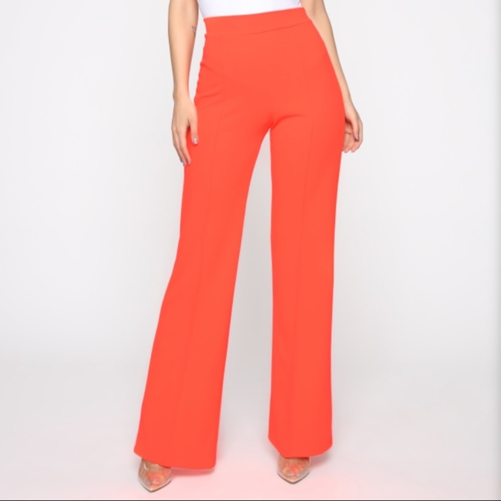 Victoria High waisted pants (fashion nova)